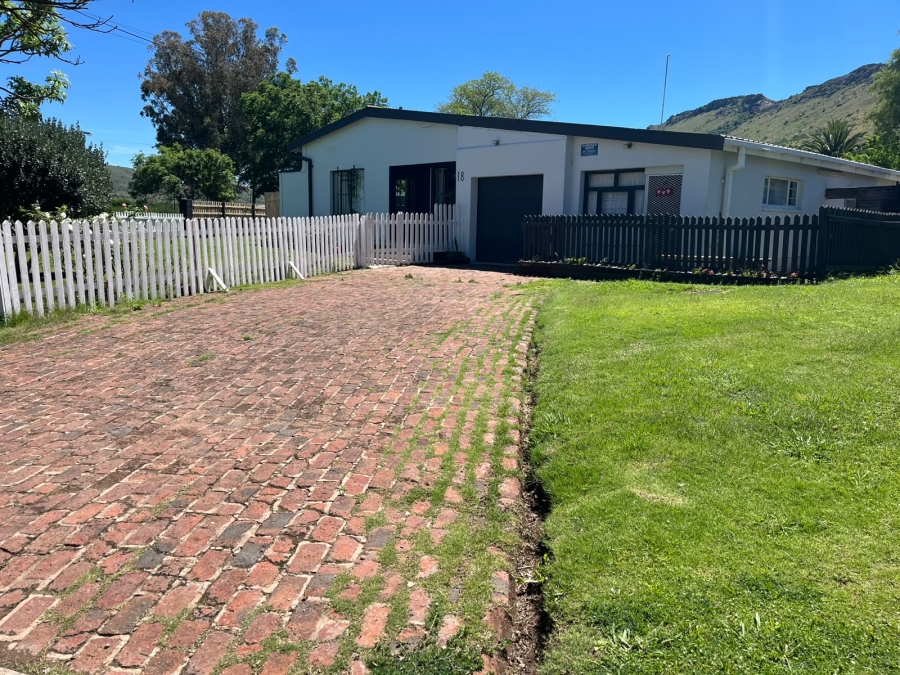 To Let 1 Bedroom Property for Rent in Top Town Eastern Cape